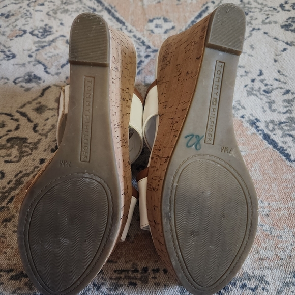 Tommy Hilfiger cork heels - Picture 4 of 4
